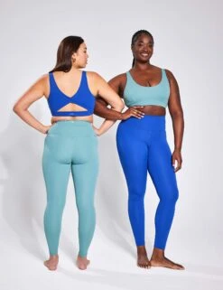 Balance Bra - Jade -Outlet Elevate Activewear Store 070422 YMO Editorial 0256