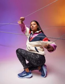 Hoka Challenger 7 - Meteor/Night Sky -Outlet Elevate Activewear Store 311023 TSE EDITORIAL 0075 f6b7a693 85b2 435a b002 f297d9a9f9e3