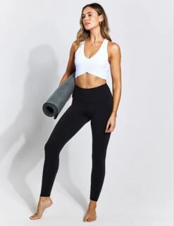 Wild Thing Bra - White -Outlet Elevate Activewear Store Alo Yoga Wild Thing Bra JKG713 White 0020