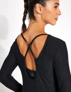 Beyond Yoga Featherweight In The Loop Pullover - Darkest Night -Outlet Elevate Activewear Store BEYOND YOGA Featherweight In The Loop Pullover LWSD7884 Darkest Night 0008