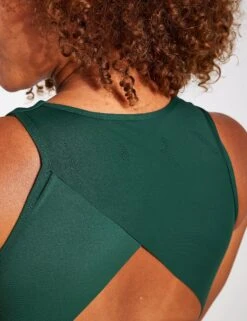 Born Nara Bra - Moss -Outlet Elevate Activewear Store BORN Nara Perf Bra I22CS70 BM Moss 0032