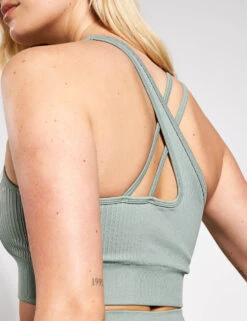 Born Nilay Seamless Bra - Sage -Outlet Elevate Activewear Store BORN Nilay Seamless Bra I22SM79 BS Sage 0035