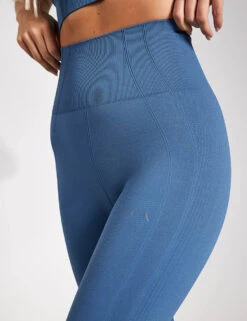 Born Nilay Seamless Legging - Vintage Blue 7 Born Nilay Seamless Legging - Vintage Blue -Outlet Elevate Activewear Store BORN Nilay Seamless Legging I22SM80 L VB Vintage Blue 0013