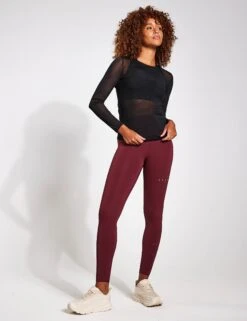 Born Tula Mesh Longsleeve - Black 7 Born Tula Mesh Longsleeve - Black -Outlet Elevate Activewear Store BORN Tula Mesh Longsleeve O22CS62 C Black 0014