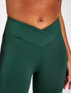 Born Nara Legging - Moss -Outlet Elevate Activewear Store BORN legging Moss 0010