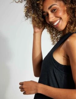 Beyond Yoga Featherweight Rebalanced Tank - Darkest Night -Outlet Elevate Activewear Store Beyond Yoga Featherweight ReBalance Tank LWSD4612 Darkest Night 0004