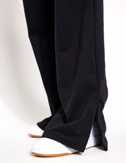 Beyond Yoga On The Go Pant - Black -Outlet Elevate Activewear Store Beyond Yoga On The Go Pant NF1239 BLAS 0030