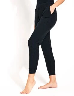 Beyond Yoga Spacedye Midi Jogger - Darkest Night