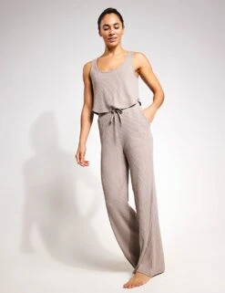 Beyond Yoga Well Traveled Wide Leg Pant - Birch 6 Beyond Yoga Well Traveled Wide Leg Pant - Birch -Outlet Elevate Activewear Store Beyond Yoga WELL TRAVELED WIDE LEG PANT NK1242LIG BIRCH 0001 19ec4312 6a8d 4802 9956 e2b057071e69