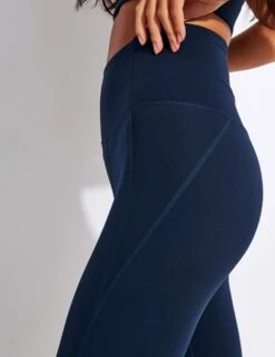 Compressive High Waisted Capri Legging - Midnight -Outlet Elevate Activewear Store Girlfriend Collective GC COMPRESSIVE HIGH RISE LEGGING CAPRI 4012 TC MIDNIGHT 0024