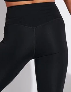 FLOAT High Waisted 7/8 Legging - Black -Outlet Elevate Activewear Store Girlfriend Collective GC FLOAT SEAML HIGH RISE LEGGING 7 8 4022 JB BLACK 0004