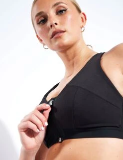 Extra High Impact Non Wired Zip Front Sports Bra A-E 10 Extra High Impact Non Wired Zip Front Sports Bra A-E -Outlet Elevate Activewear Store Goodmove Extra High Impact Non Wired Sports Bra Zip front A E T336372 Black 0031