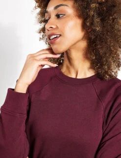 Cotton Rich Crew Neck Sweatshirt - Burgundy -Outlet Elevate Activewear Store Goodmove SUPERSOFT POCKETSWEAT 5858 BU BURGUNDY 0004