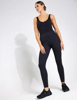 Daisy Sports Bra - Black -Outlet Elevate Activewear Store Lilybod Daisy Long Line Sports Bra LC72 B Black 0009