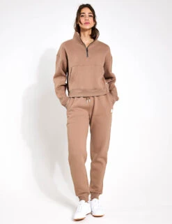 Rihanna Sweat - Taupe -Outlet Elevate Activewear Store Lilybod RIHANNA 1 4 ZIP UP SWEAT LT77 TP Taupe 0009