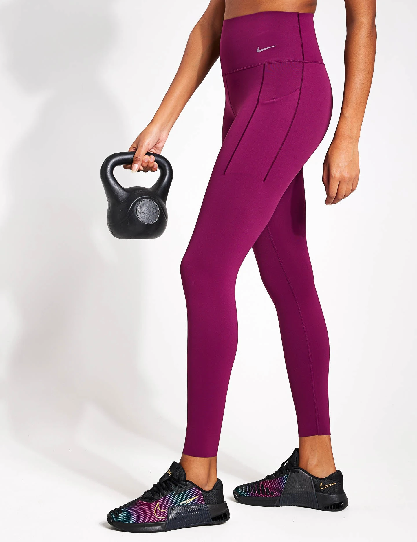 Nike Universa High Waisted Leggings - Bordeaux/Black 1 Nike Universa High Waisted Leggings - Bordeaux/Black