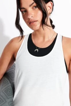 Early Riser Tank - White 7 Early Riser Tank - White -Outlet Elevate Activewear Store Nimble Early Riser Tank 101727 White 0018