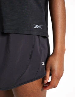 Reebok Chill Athletic T-Shirt - Black 6 Reebok Chill Athletic T-Shirt - Black -Outlet Elevate Activewear Store Reebok Chill Athletic T Shirt 100075357 BLACK Black 0025