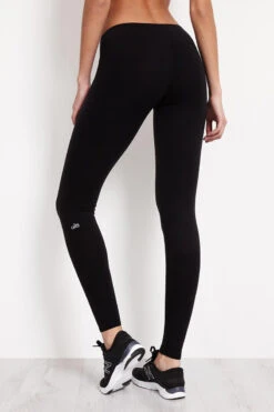 Airbrush Legging - Black -Outlet Elevate Activewear Store SU16 Alo Yoga Airbush Legging Black 3