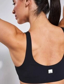 Vuori Daily Bra - Black -Outlet Elevate Activewear Store VUORI DAILY BRA VW158 BLK BLACK 0028