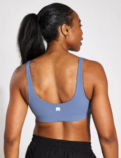 Vuori Daily Bra - Light Azure -Outlet Elevate Activewear Store VUORI DAILY BRA VW158 LAZ LIGHT AZURE 0025