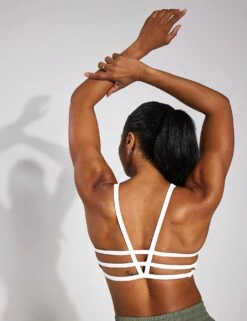 Outlet Elevate Activewear Store -Outlet Elevate Activewear Store VUORI YOSEMITE BRA VW104 WHT WHITE 0024