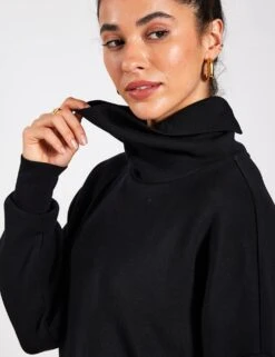 Varley Freya Sweat - Black -Outlet Elevate Activewear Store Varley FREYA SWEAT VAR01168 black 0015