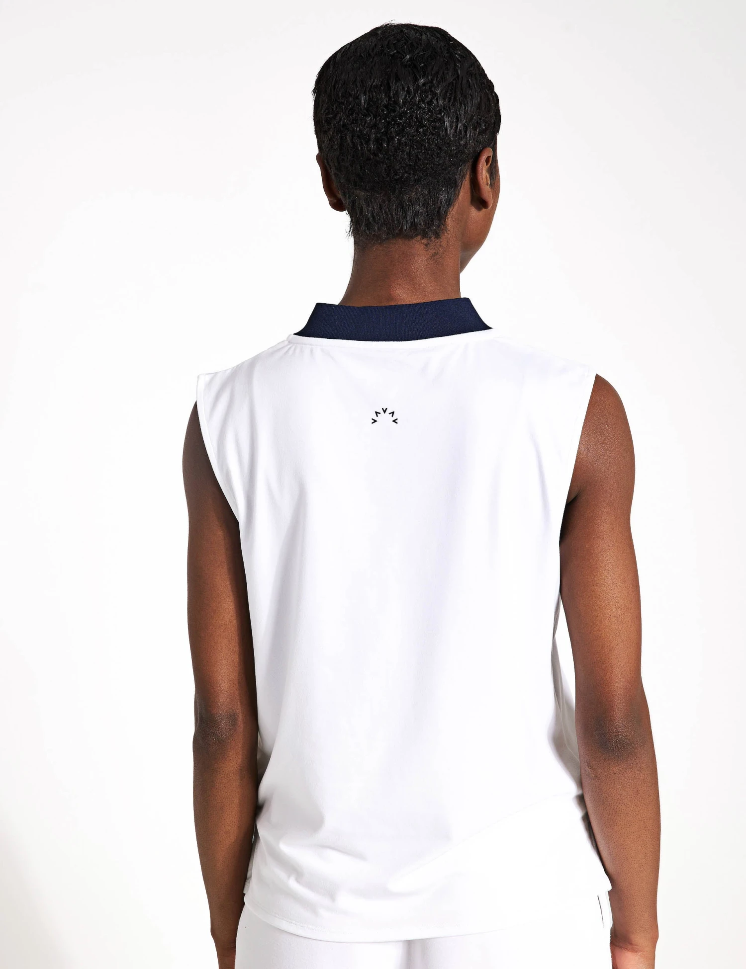 Varley Shelby Performance Tank - White/Blue Nights 2 Varley Shelby Performance Tank - White/Blue Nights - Image 2