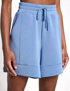 Varley Alder High Waisted Short 5" - Coronet Blue