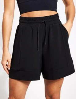 Varley Alder High Waisted Short 5" - Black