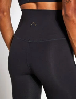 Varley Always High Legging 25 - Black -Outlet Elevate Activewear Store Varley always high legging 25 VAR00823 BLACK 0015