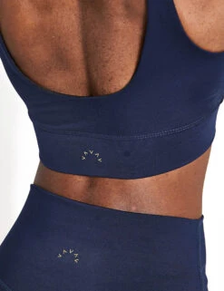 Varley FreeSoft Cori Bra - Sky Captain -Outlet Elevate Activewear Store Varley freesoft cori bra sky captain VAR01856 SKYS 0028