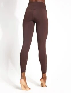 Varley The Freesoft Set - Coffee Bean -Outlet Elevate Activewear Store Varley freesoft hw legging 25 coffee bean VAR01817 COFS 0003 38cb2484 7d33 4515 b2cb b1b985eaa837