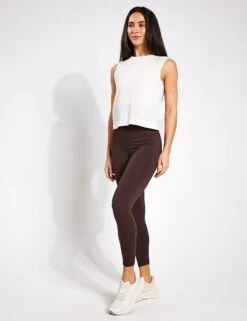 Varley Page Seamless Crop Tank - Snow White -Outlet Elevate Activewear Store Varley page seamless crop tank VAR01333 WHI 0011