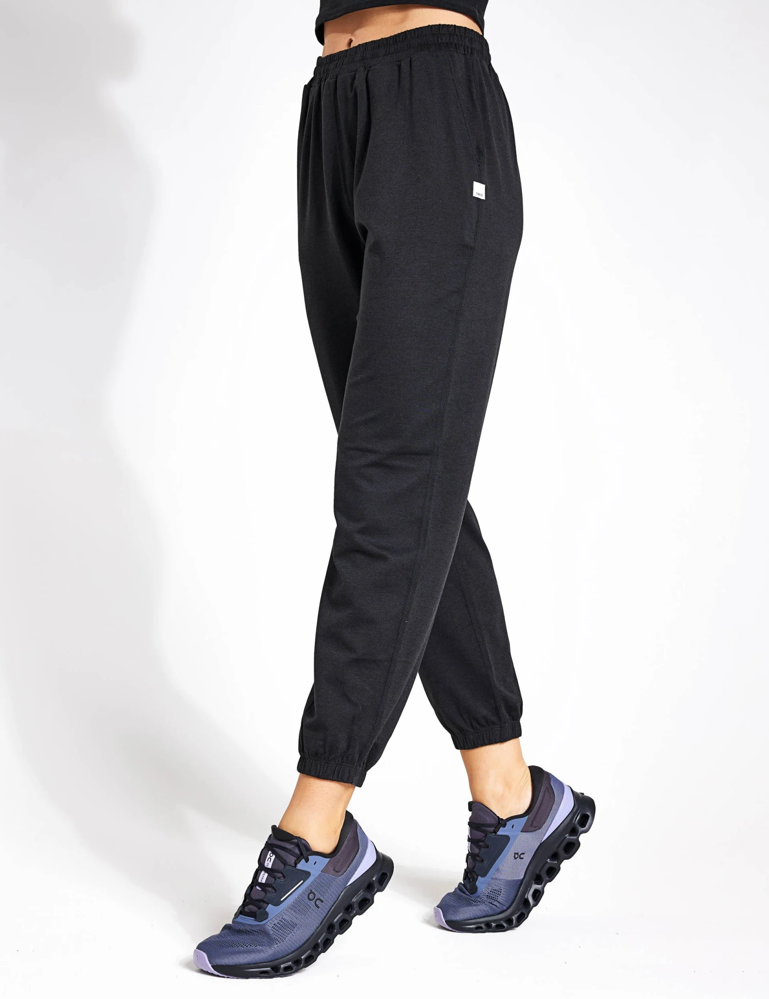 Vuori Boyfriend Jogger - Black Heather 1 Vuori Boyfriend Jogger - Black Heather