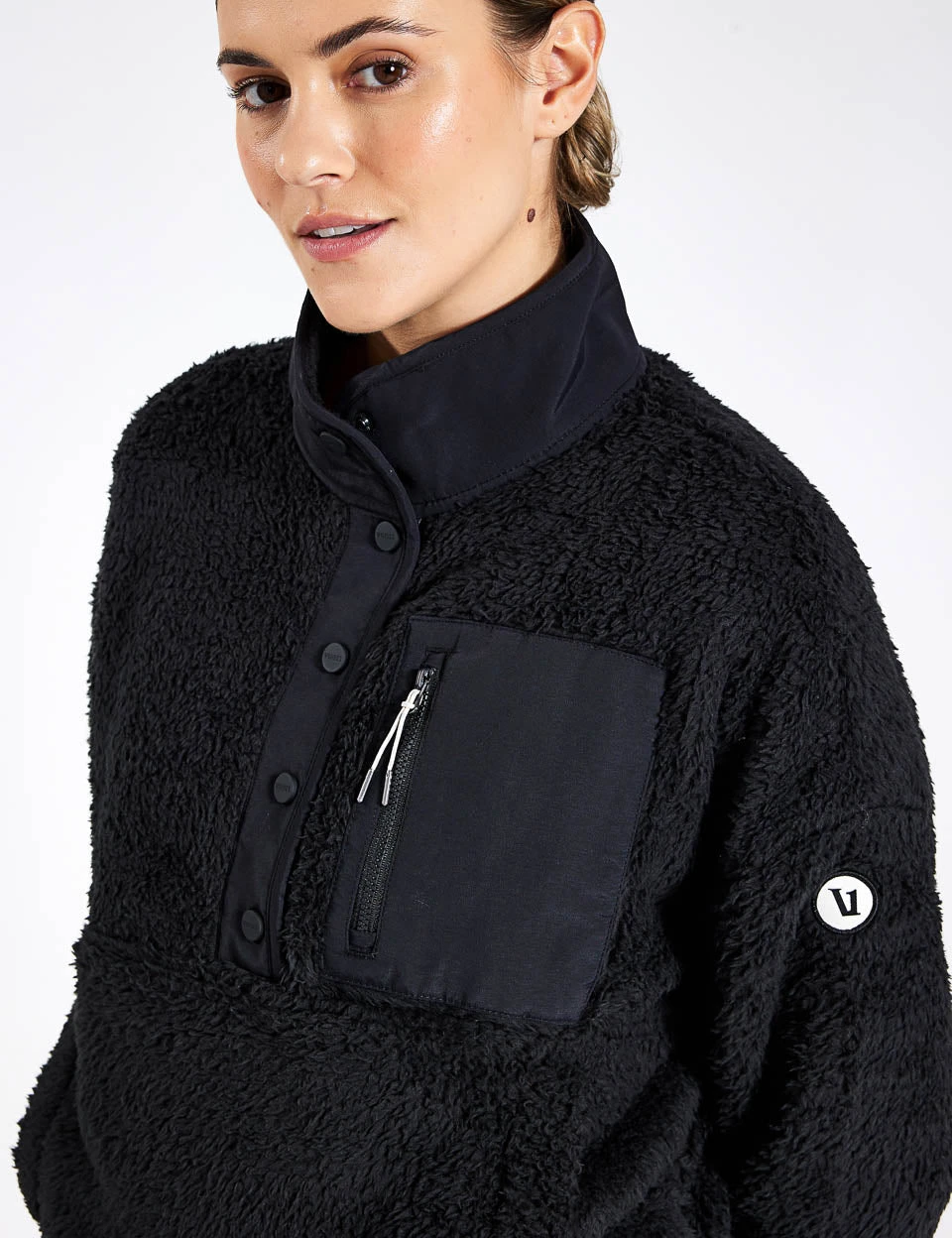 Vuori Cozy Sherpa Popover - Black 4 Vuori Cozy Sherpa Popover - Black - Image 4