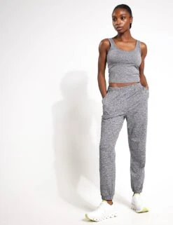 Vuori Halo Essential Tank - Heather Grey -Outlet Elevate Activewear Store Vuori Halo Essential Tank VW1089 HTG Heather Grey 0017