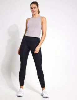 Vuori Pose Plyo Tank - Soft Pewter Heather 6 Vuori Pose Plyo Tank - Soft Pewter Heather -Outlet Elevate Activewear Store Vuori Pose Plyo Tank VW1009 HEW Soft Pewter Heather 0010