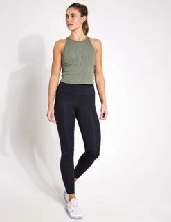 Vuori Pose Plyo Tank - Pistachio -Outlet Elevate Activewear Store Vuori Pose Plyo Tank VW1009 PSO Pistachio 0015