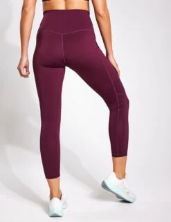 Kickstart Pocket 7/8 Legging - Fig -Outlet Elevate Activewear Store YMO 7 8 Pocket leggings FIG 0103
