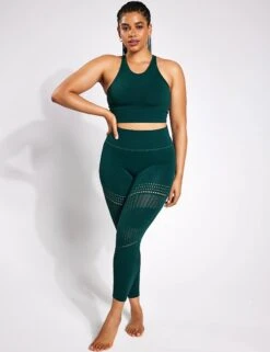 Full Circle Seamless Bra - Rainforest 10 Full Circle Seamless Bra - Rainforest -Outlet Elevate Activewear Store YMO Full Circle Seamless Bra Forest Green 0015