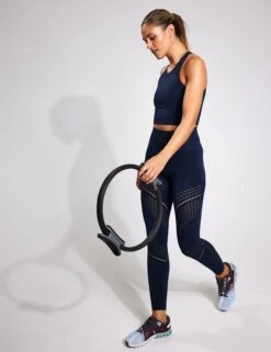 Full Circle Seamless Bra - Navy -Outlet Elevate Activewear Store YMO Seamless Bra NAVY 0025
