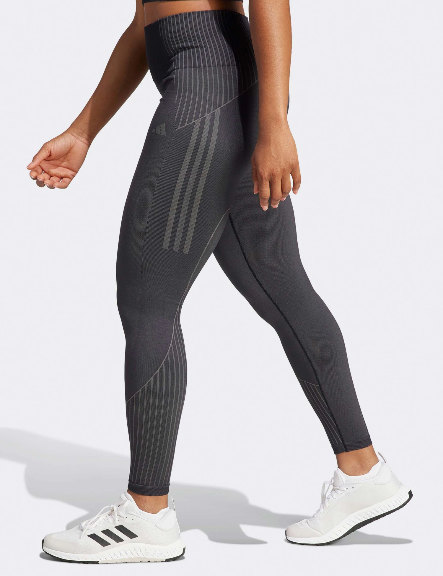 ADIDAS Seamless Branded 7/8 Leggings - Black 1 ADIDAS Seamless Branded 7/8 Leggings - Black