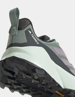 ADIDAS Terrex Trailmaker 2 GTX - Silver Green/Preloved Fig/Crystal Jade -Outlet Elevate Activewear Store adidas terrex trailmaker 2 gtx green fig jade ie5156 3