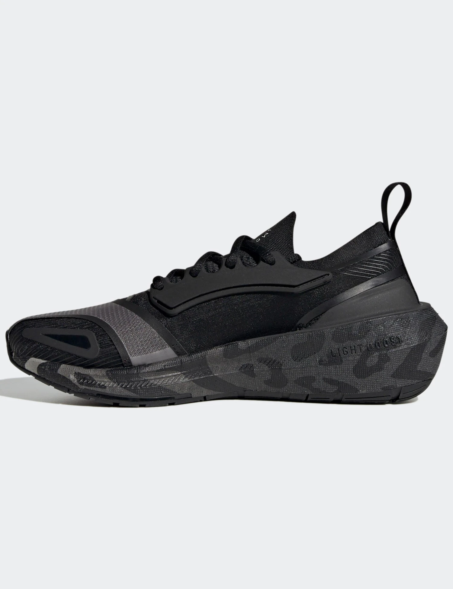 Ultraboost Light Shoes - Core Black/Cloud White 2 Ultraboost Light Shoes - Core Black/Cloud White - Image 2