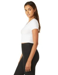 Beyond Yoga Featherweight Perspective Cropped Tee - Cloud White -Outlet Elevate Activewear Store beyond yoga featherweight perspective cropped tee cloud white LWSD7842 4