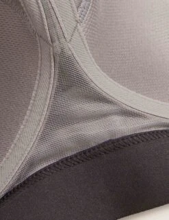 Freedom To Move High Impact Sports Bra A-E - Black Mix -Outlet Elevate Activewear Store goodmove freedom to move high impact sports bra a e black mix 2