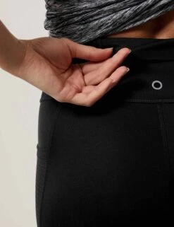 Go Train 7/8 Gym Leggings - Black -Outlet Elevate Activewear Store goodmove go train 7 8 gym leggings black T51 6552 1