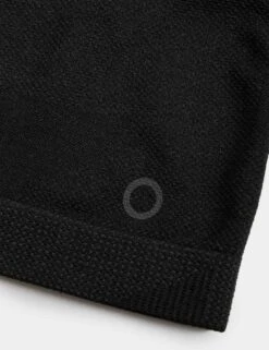 Scoop Neck Seamless Fitted Crop Top - Black -Outlet Elevate Activewear Store goodmove scoop neck seamless fitted crop top black T51 5766 4