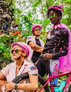 Goodr Flamingos On A Booze Cruise - Pink -Outlet Elevate Activewear Store goodr sunglasses flamingos on a booze cruise pink 6